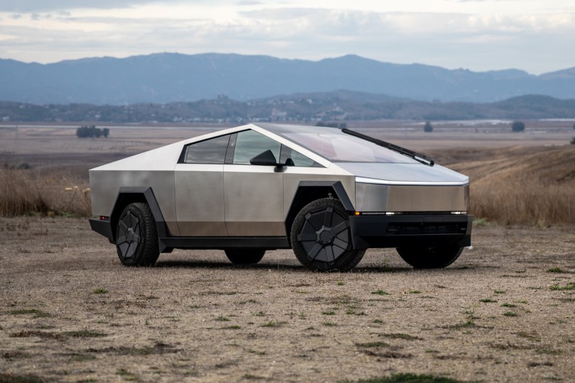 https://ellada.press/wp-content/uploads/2026/08/Μεγάλη-ήττα-για-το-Tesla-Cybertruck-–-Το-κέρδισε-ένα.jpeg