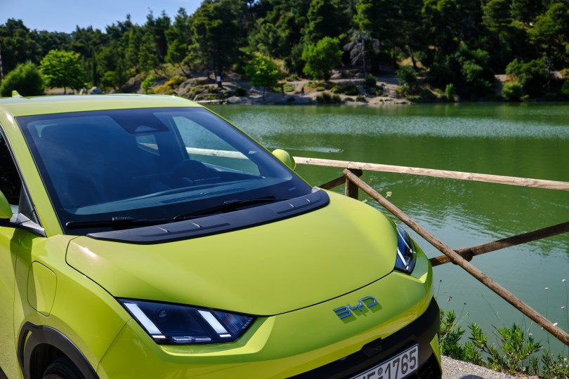 4-byd-dolphin-surf-limni-mpeletsi-nero
