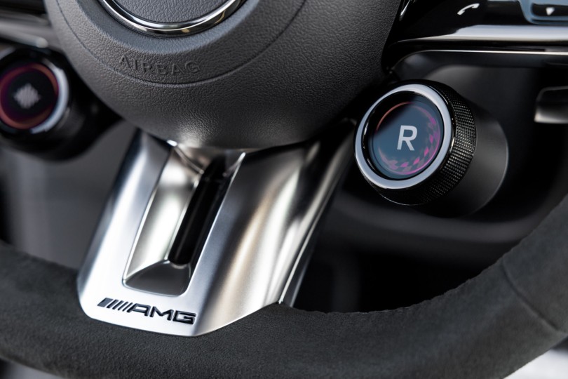 7-Mercedes-AMG-CLA-45-4MATIC+