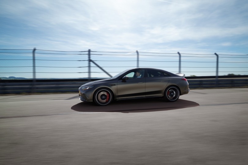 5-Mercedes-AMG-CLA-45-4MATIC+