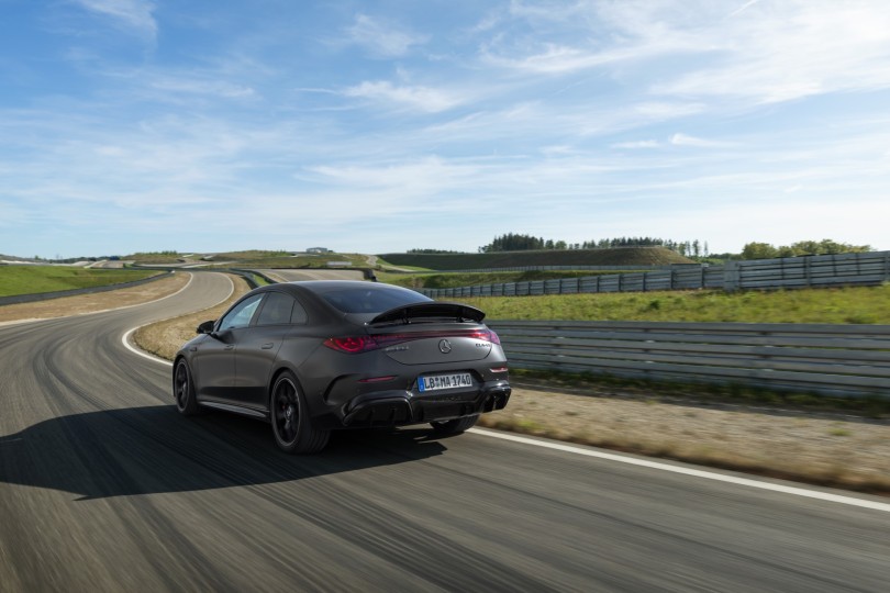 4-Mercedes-AMG-CLA-45-4MATIC+