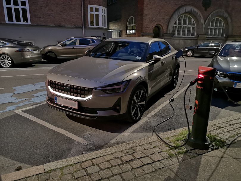 polestar-2-fortisi-fortistis-dania