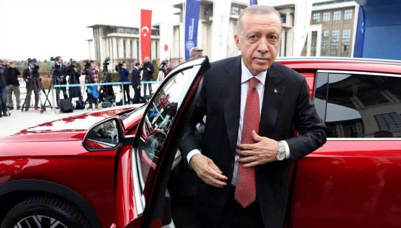 tayip-erdogan-aftokinito-togg-simaia-tourkia