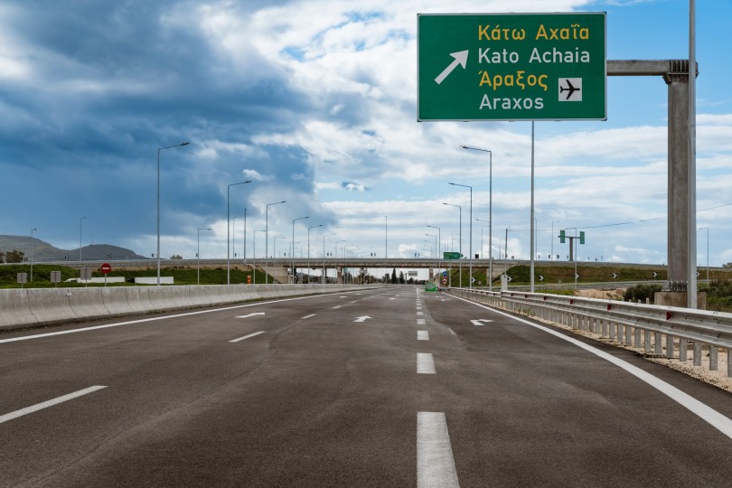 https://ellada.press/wp-content/uploads/2026/09/1790547605_893_Ο-νέος-αυτοκινητόδρομος-της-Ελλάδας-με-όριο-130-km-–.jpg