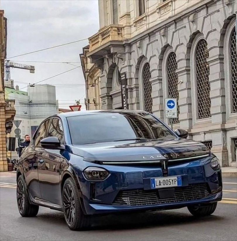 ypsilon