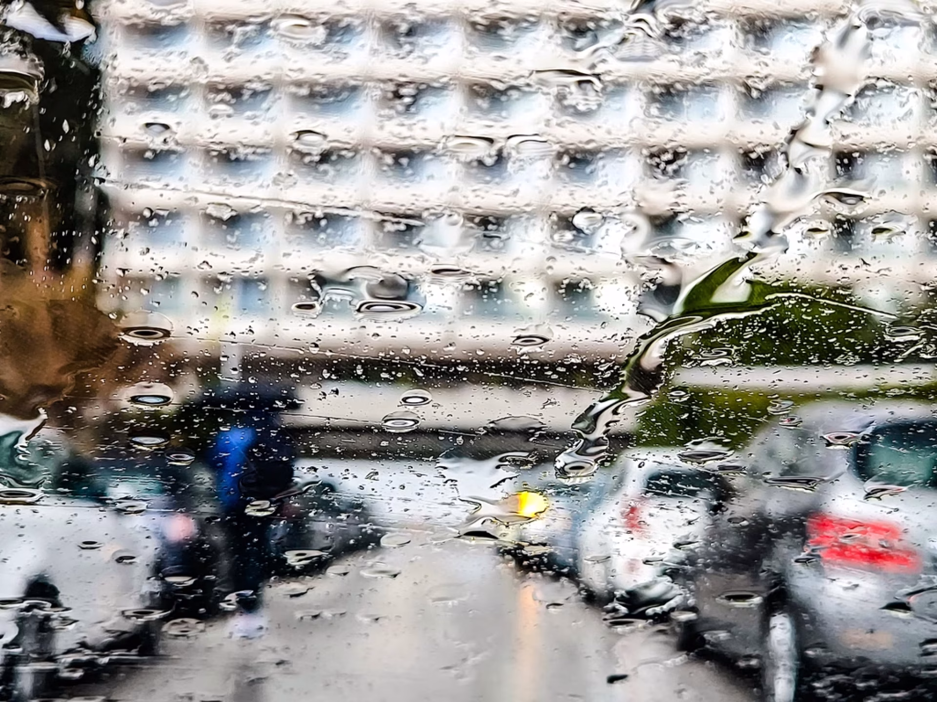Καιρός: Νέο έκτακτο δελτίο επιδείνωση – Οι επικίνδυνες περιοχές