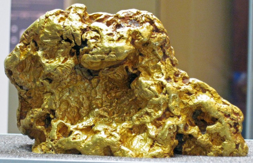 gold-xrysos-xrisos-metallo-orykto