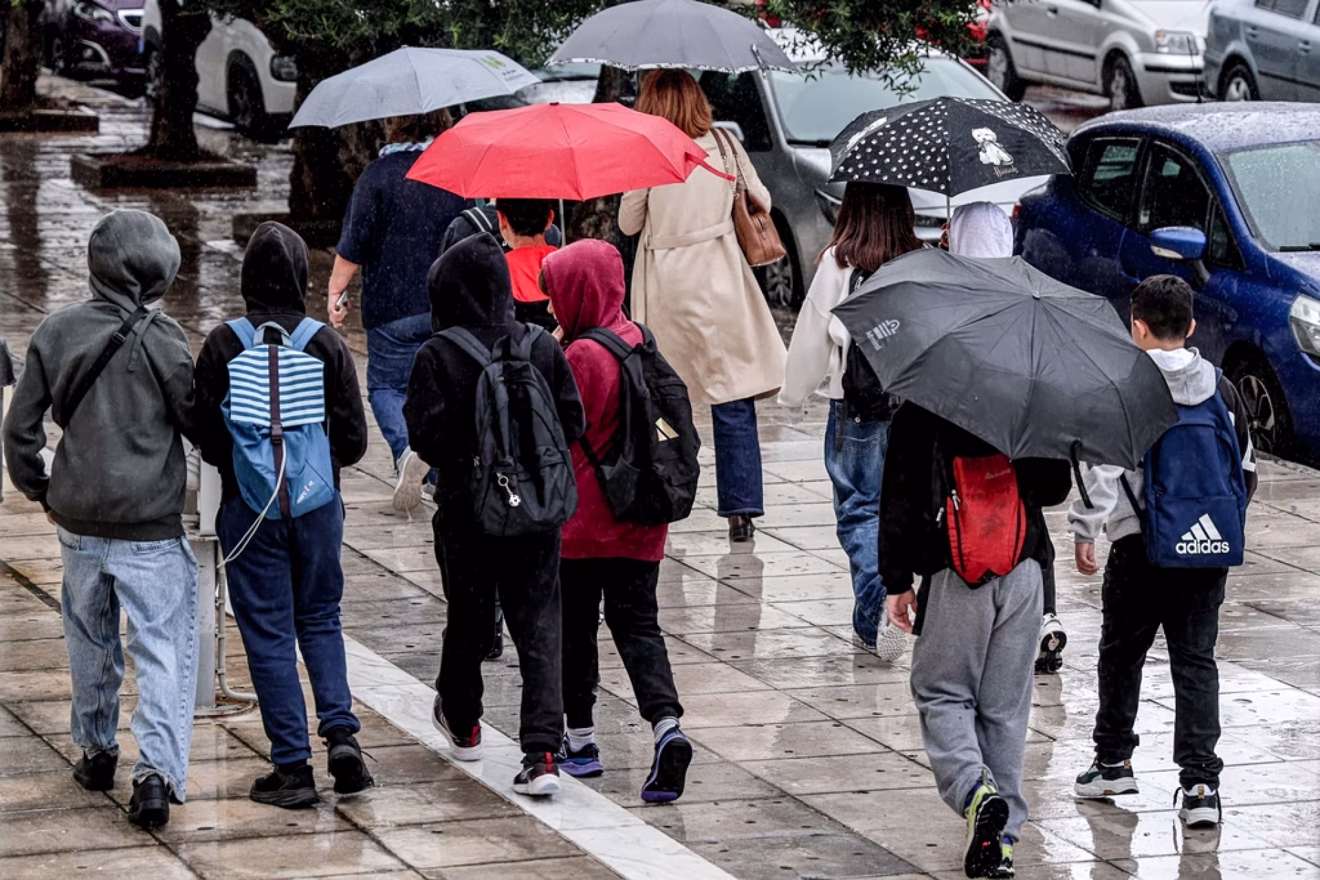  Κακοκαιρία: Μπαράζ 112 για Εύβοια, Ρόδο και Σποράδες – Μεγάλες καταστροφές