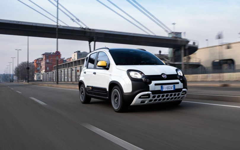 https://ellada.press/wp-content/uploads/2026/10/1792809918_882_Σε-τρομερή-τιμή-το-FIAT-Panda–-Έπεσε-κάτω-από-15900.jpg