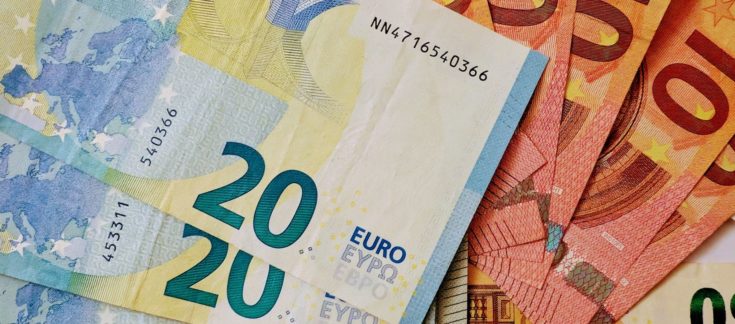 ΕΛΣΤΑΤ: Στο 2,1% η ανάπτυξη της ελληνικής οικονομίας το 2025 – Τι δείχνουν τα στοιχεία για τις επενδύσεις