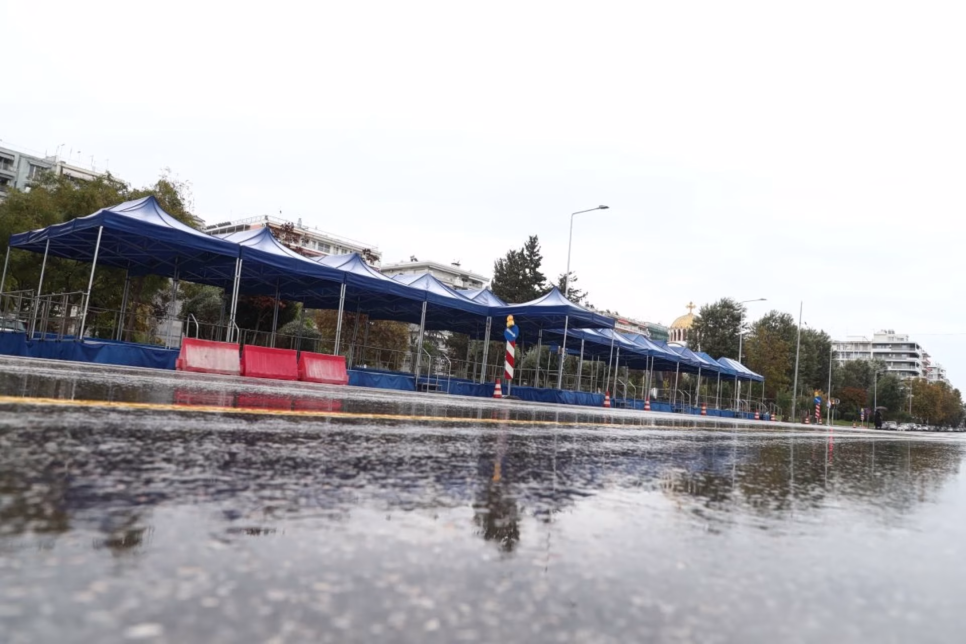  Καιρός 28η Οκτωβρίου: Οι περιοχές με Red Code – Πού θα πέσουν πάνω από 100 χιλ. βροχής