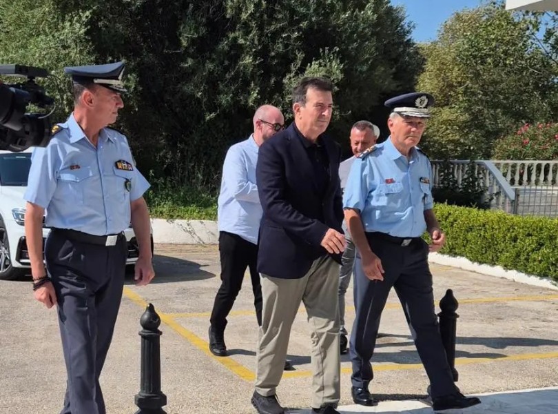 https://ellada.press/wp-content/uploads/2026/10/Τέλος-το-παρκάρισμα-σε-10-δρόμους-της-Αττικής-–-Η.jpg