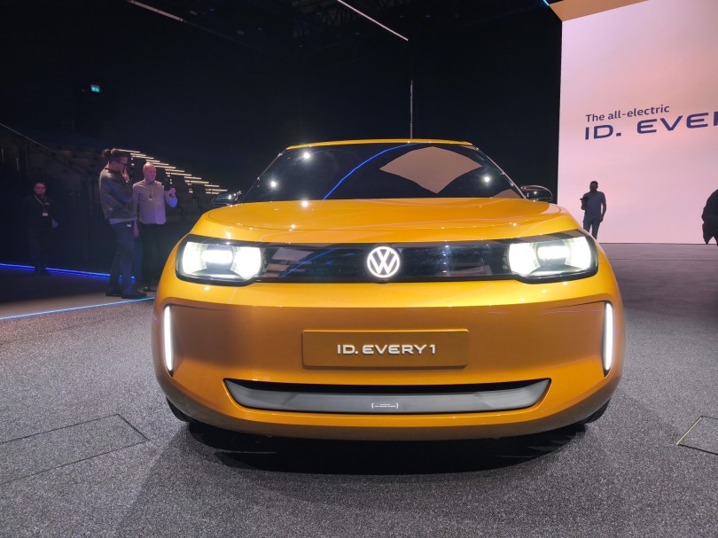 https://ellada.press/wp-content/uploads/2026/10/Τι-είδαμε-στο-νέο-Volkswagen-των-20000-ευρώ-–-Τα.jpg
